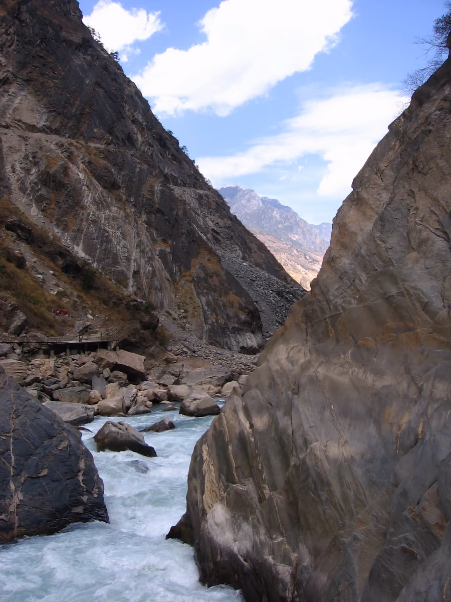 Tiger Leaping Gorge (虎跳峡), Lijiang